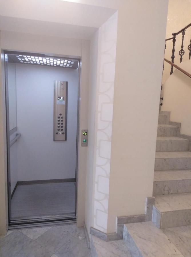 Spacious & Comfortable Flat In Centric Eixample Apartment Barcelona